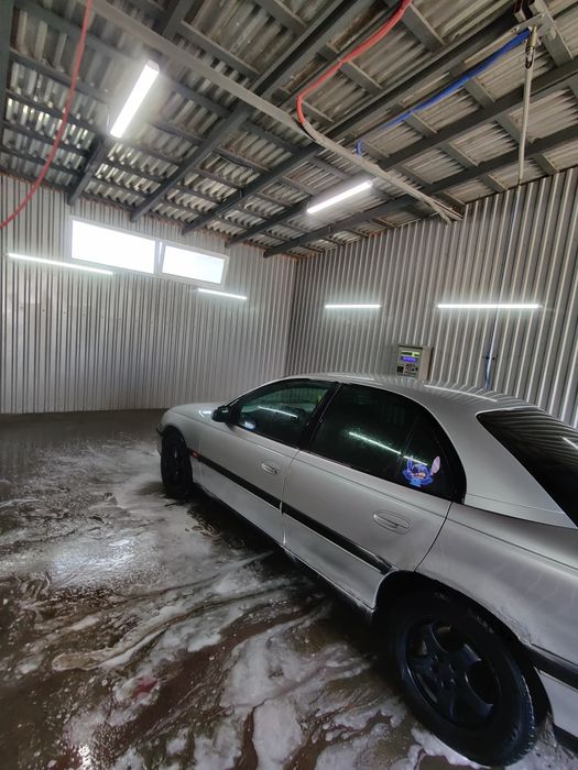 Опель омега б 2.0 газ бензин