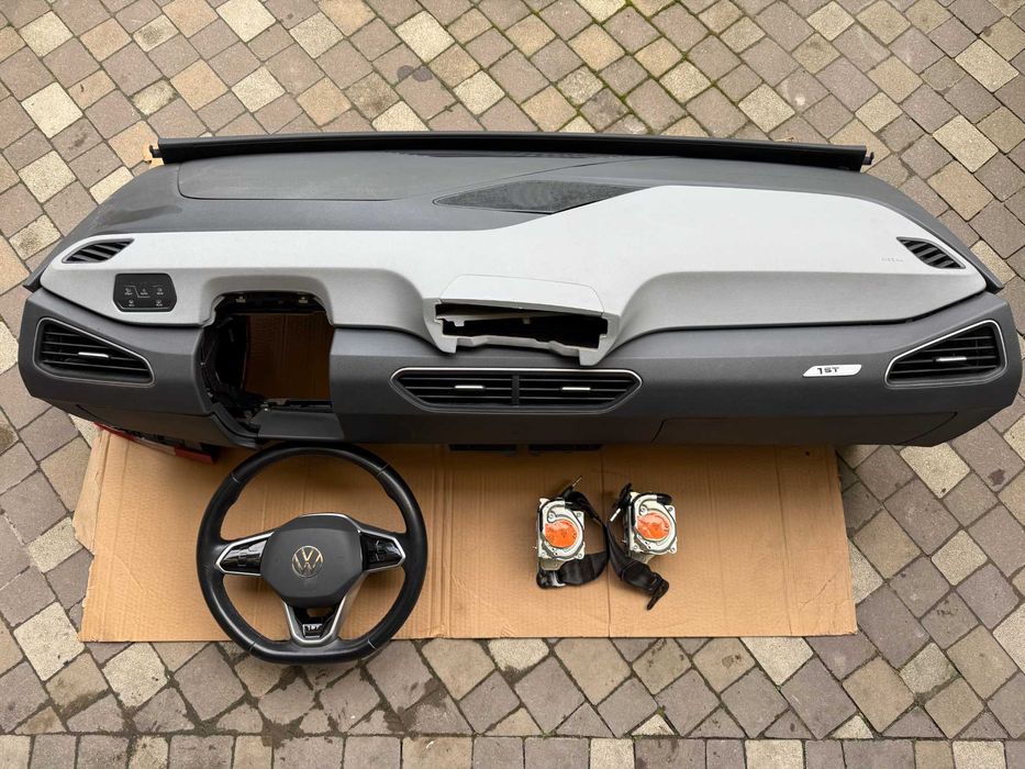 Задня полка полиця ролета багажника VW id3