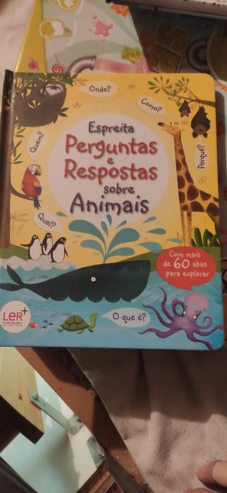 Livro infantil/juvenil Perguntas e respostas sobre animais
