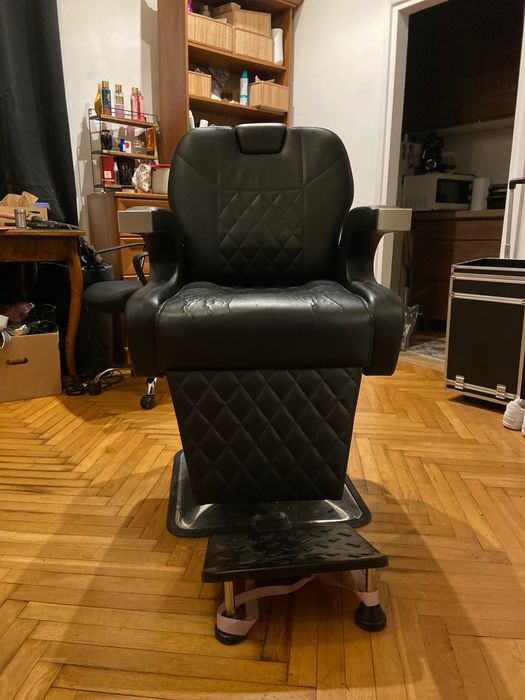 Fotel barberski – w pełni sprawny, Warszawa centrum