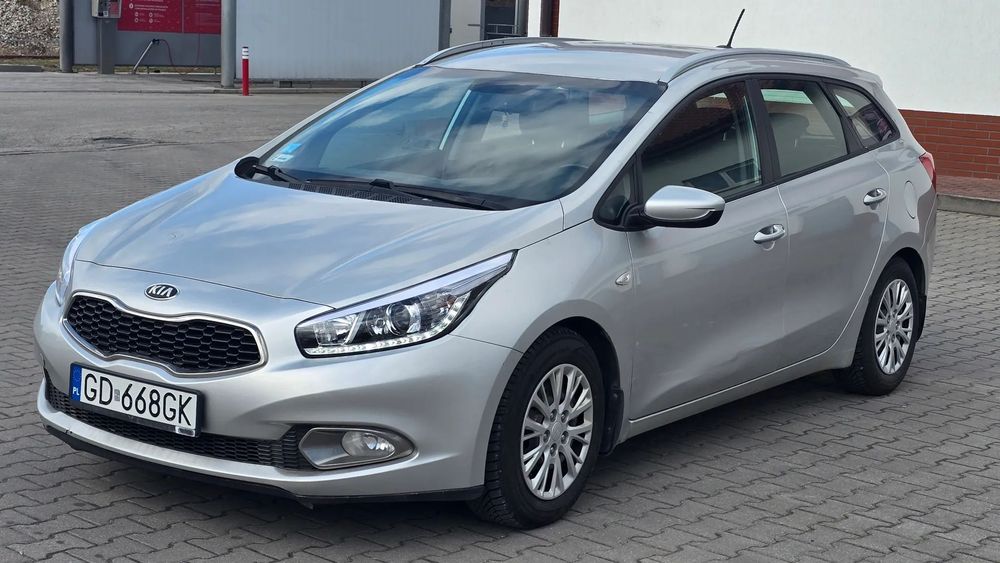 Kia Ceed 1.6 diesel bogate wyposażenie