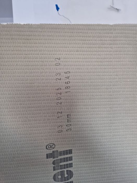 Plyta budowlana, Folia w płynie