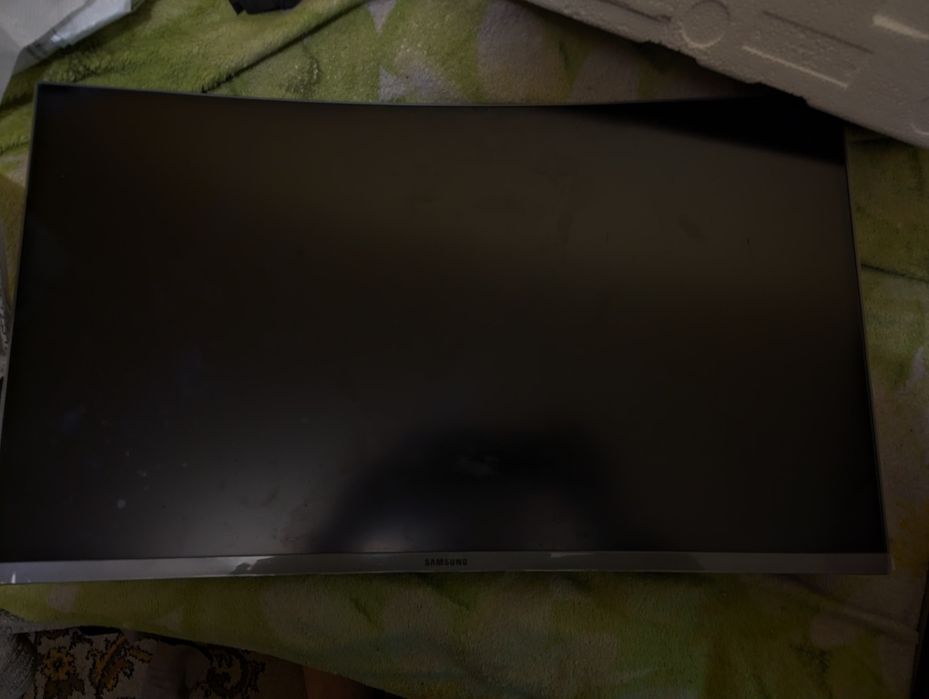 Монитор 2к 27" 144hz Samsung