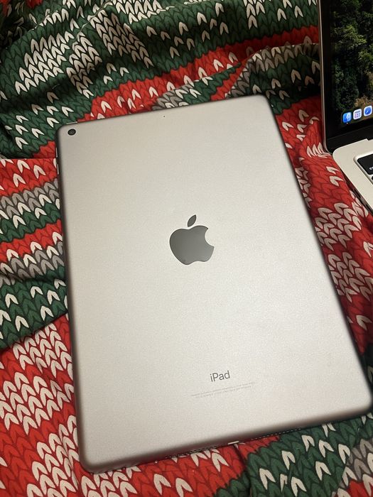 IPad 5/32gb читайте опис.
