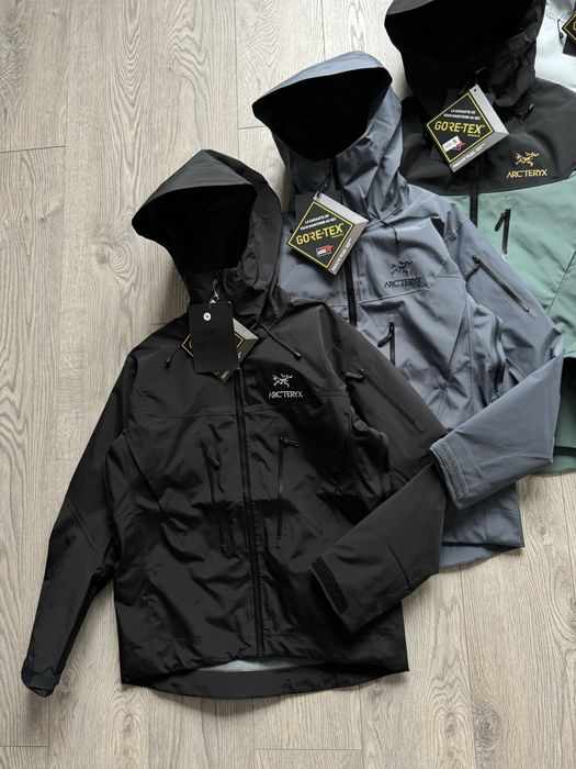 Зимняя куртка Arcteryx Alpha SV 7 (3в1, с пуховым подкладом)