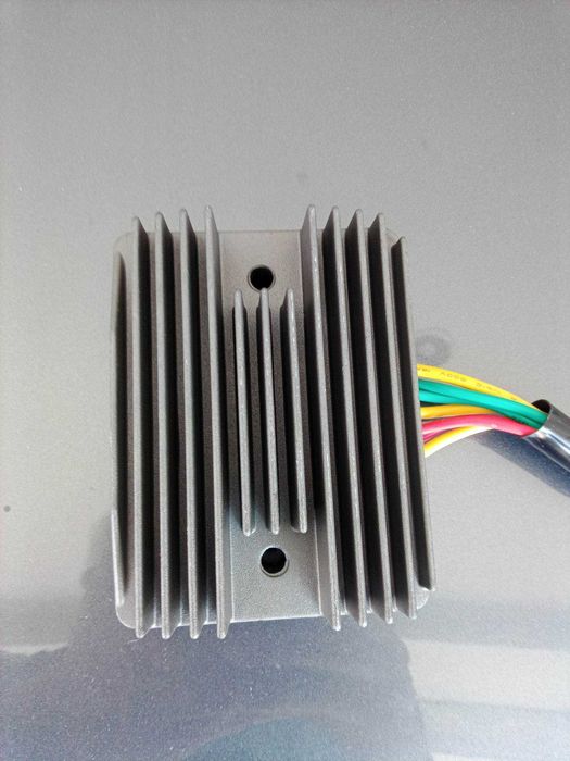 RECTIFICADOR CORRENTENOVO PARA HONDA VFR 800 ,CBR 1100 E OUTRAS HONDAS