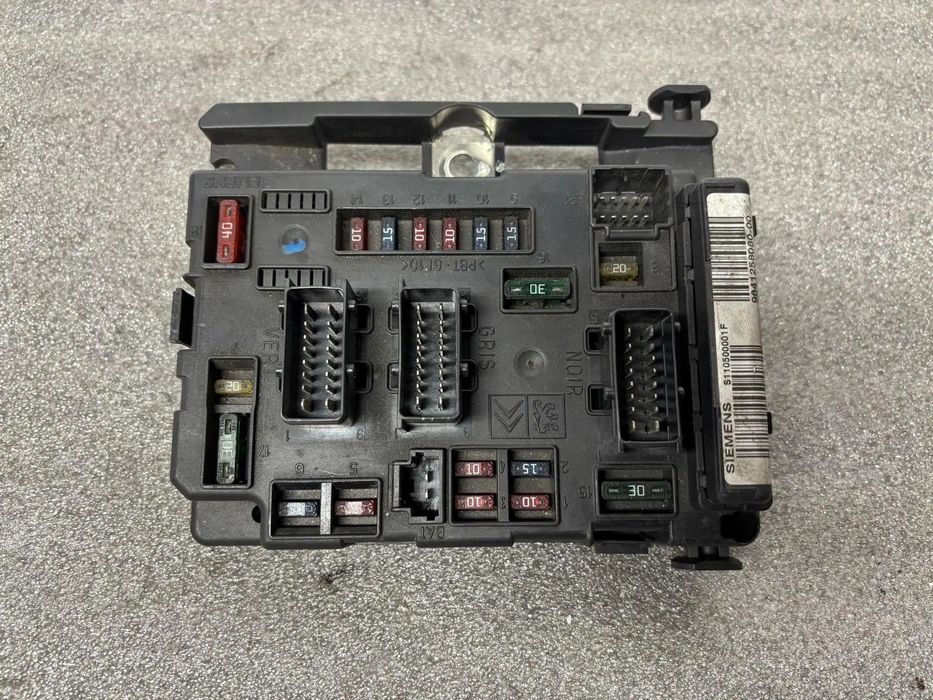 Caixa fusíveis / SAM / BSI CITROËN C5 I (DC_)