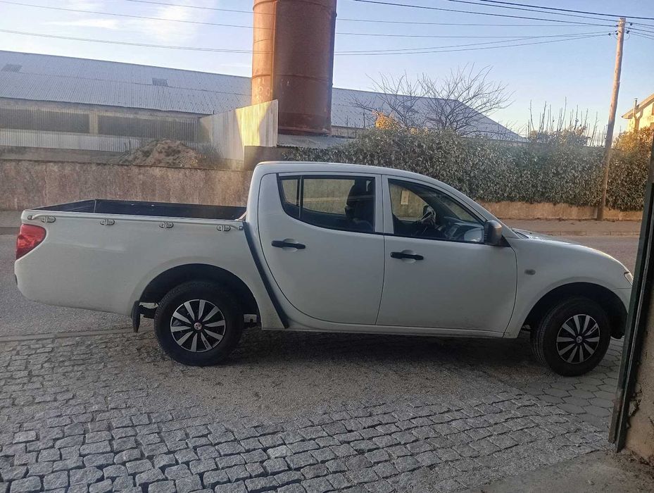 Mitsubishi L200 4x2