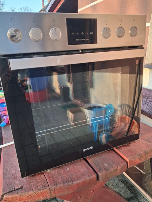 Piekarnik  z płytą  elektryczną  Gorenje