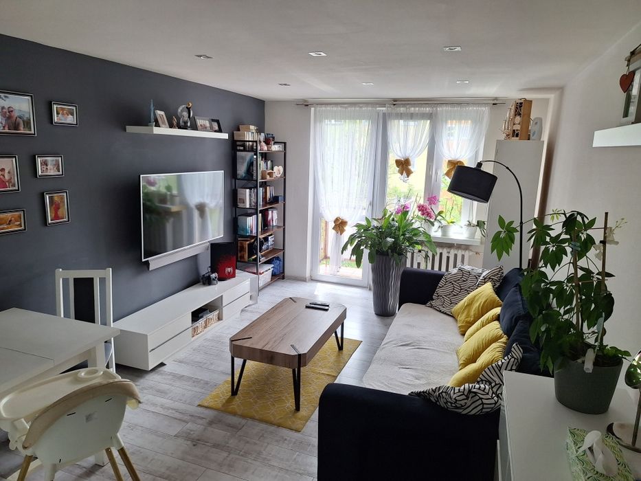 2 pokoje | 48 m² | Śródmieście Kędzierzyn-Koźle | Balkon | Gotowe do zamieszkania