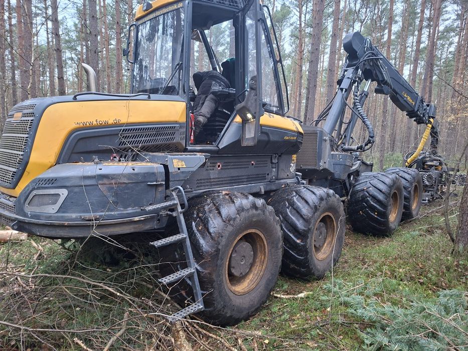 Harwester Ponsse Bear w bardzo dobrym stanie z długą historią serwisow