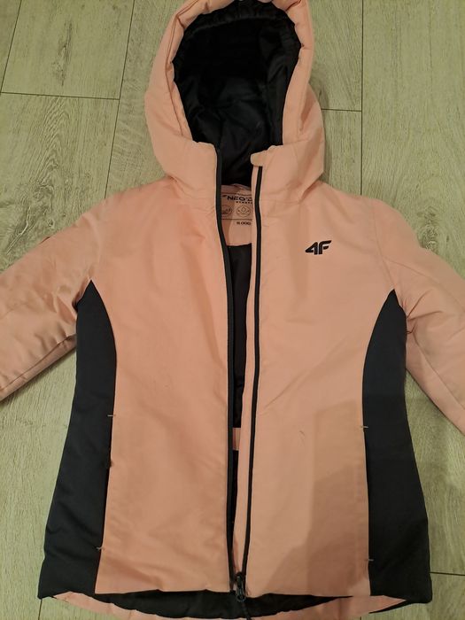 Kurtka zimowa 4F rozmiar 146