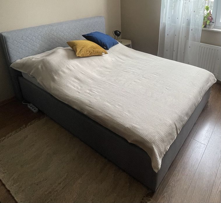 Sprzedam łóżko 140x200