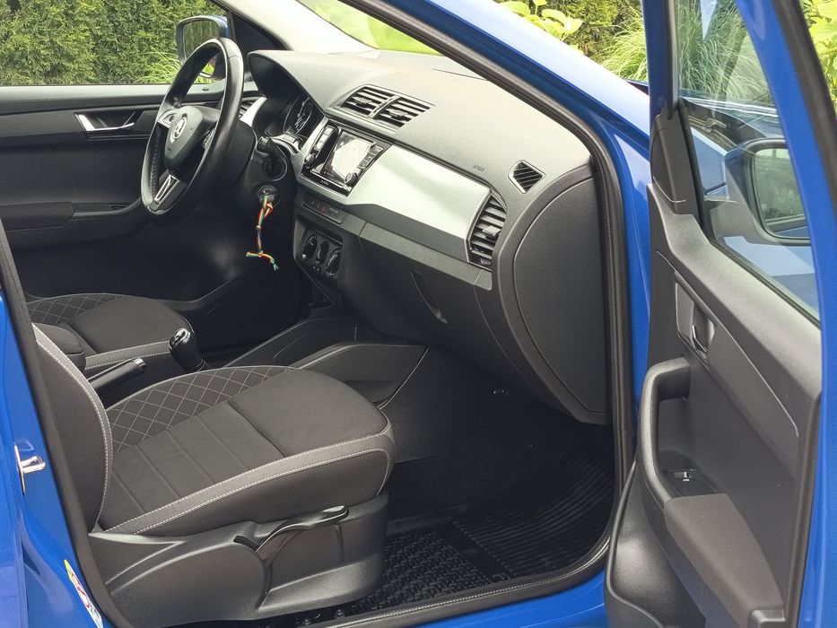 Skoda Fabia 1,0MPI**Salon PL**Niski Przebieg**Kamera  Cofania