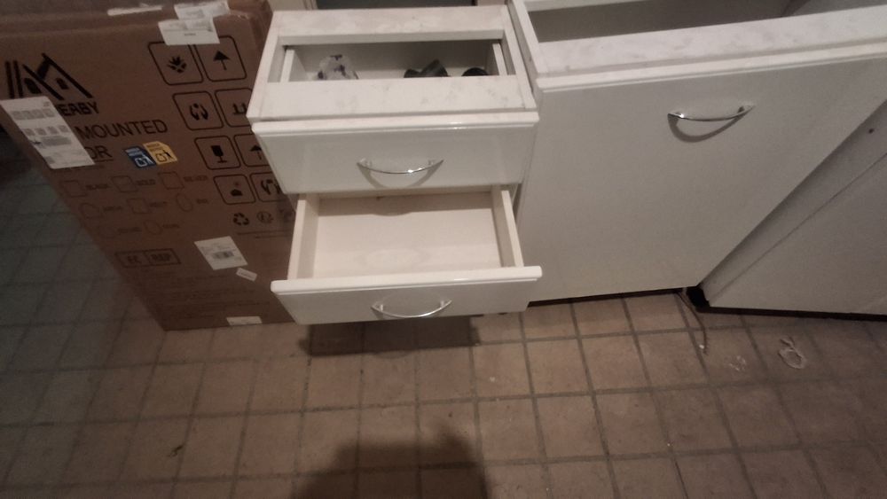 Móvel de casa de banho + lavatório