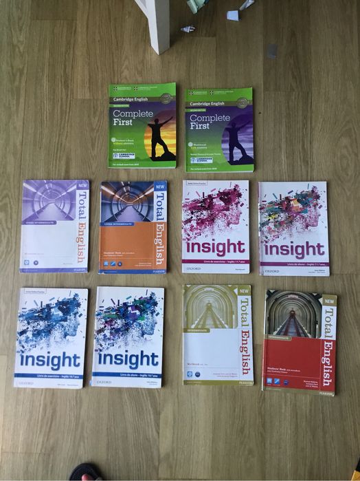 Manual + Caderno de atividades + Gramática Inglês