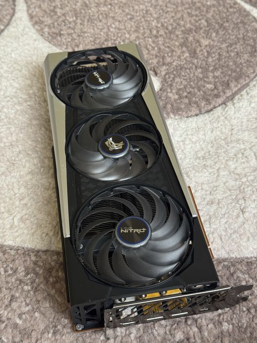 RADEON 6800XT 16G　ジャンク品 rx 6800 xt - купити комплектуючі для ПК - Ціна на OLX.ua