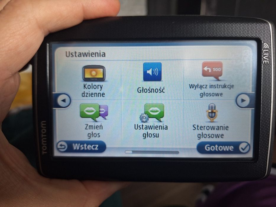 Nawigacja TomTom GO LIVE 820
