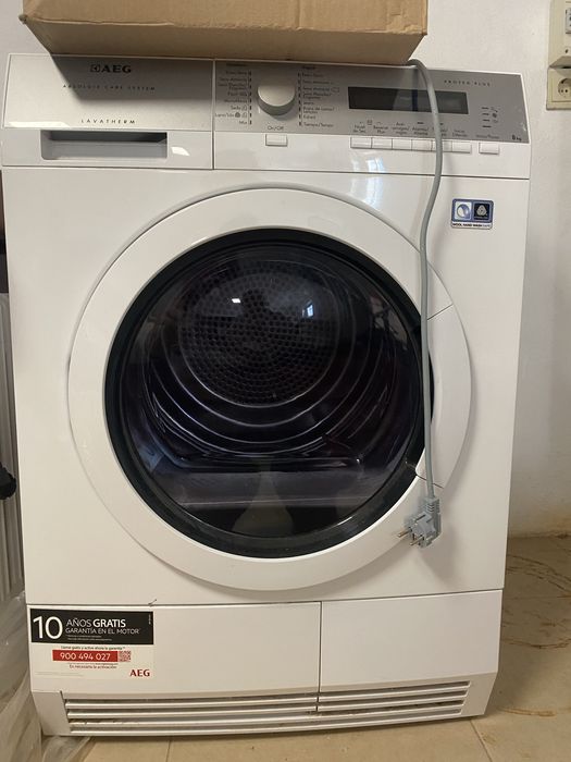Maquina de secar AEG lavaterm (avariada)