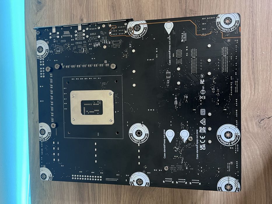 13600K ジャンク品 i5 13600k - купити комплектуючі для ПК - Ціна на OLX.ua