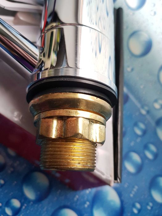 Смеситель для умывальника G-FERRO HANSBERG 004 (излив 15 см) на гайке