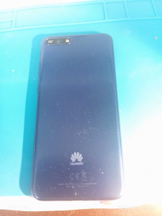 Te;lefon komorkowy Huawei ATU-L21
