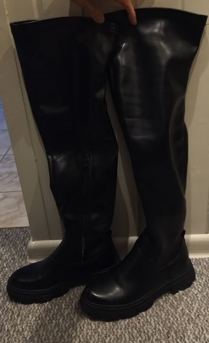 Kozaki damskie czarne za kolano