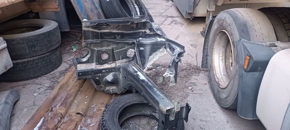 Четверть Nissan ROGUE T33