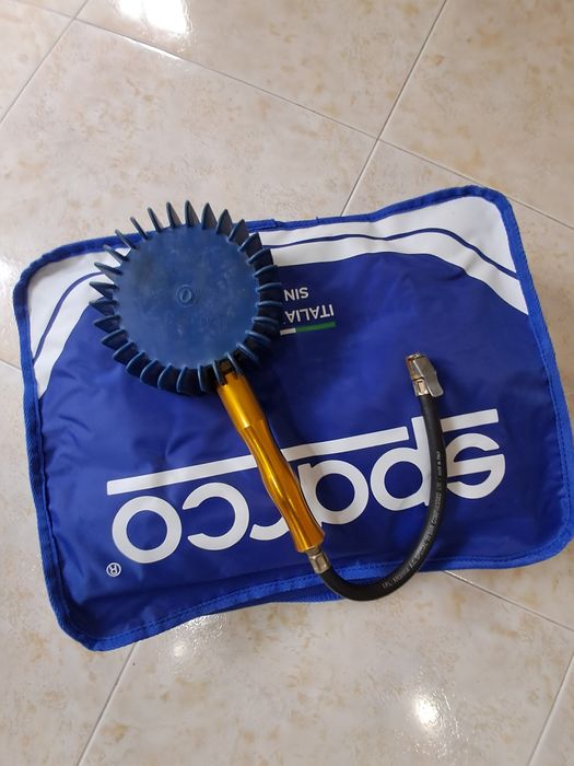 Medidor pressão pneus