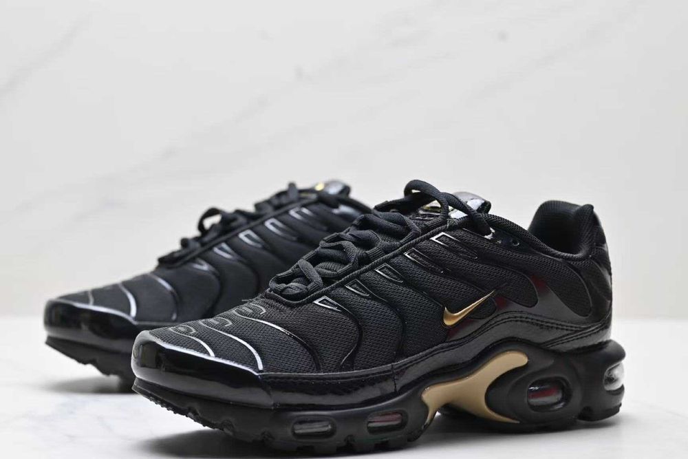 Air Max TN Plus Klasyczna czerń R.45