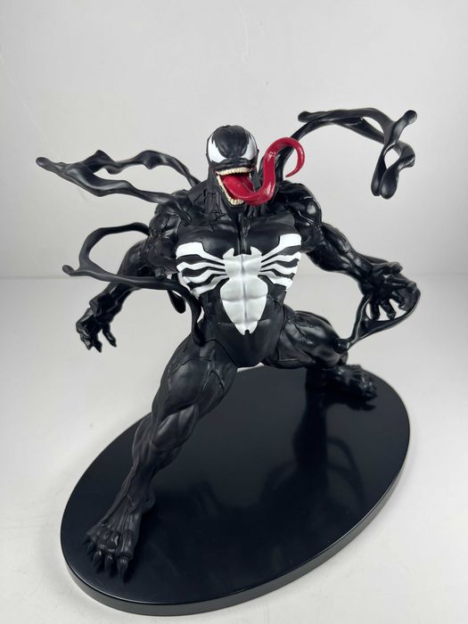 Фігурка Venom від Luminasta - Веном Едді Брок Marvel