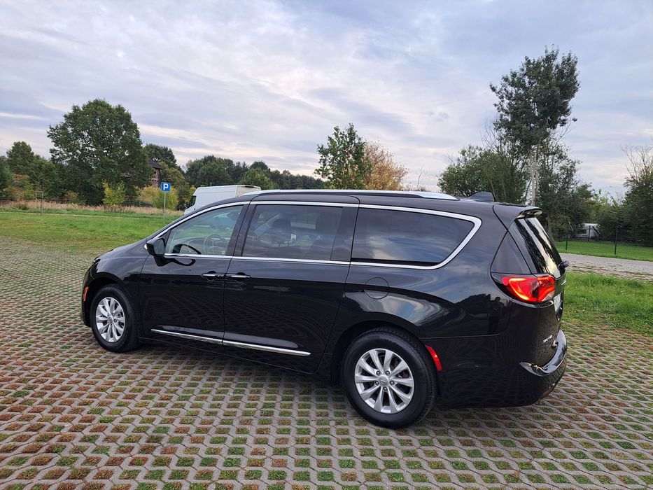 Chrysler Pacifica