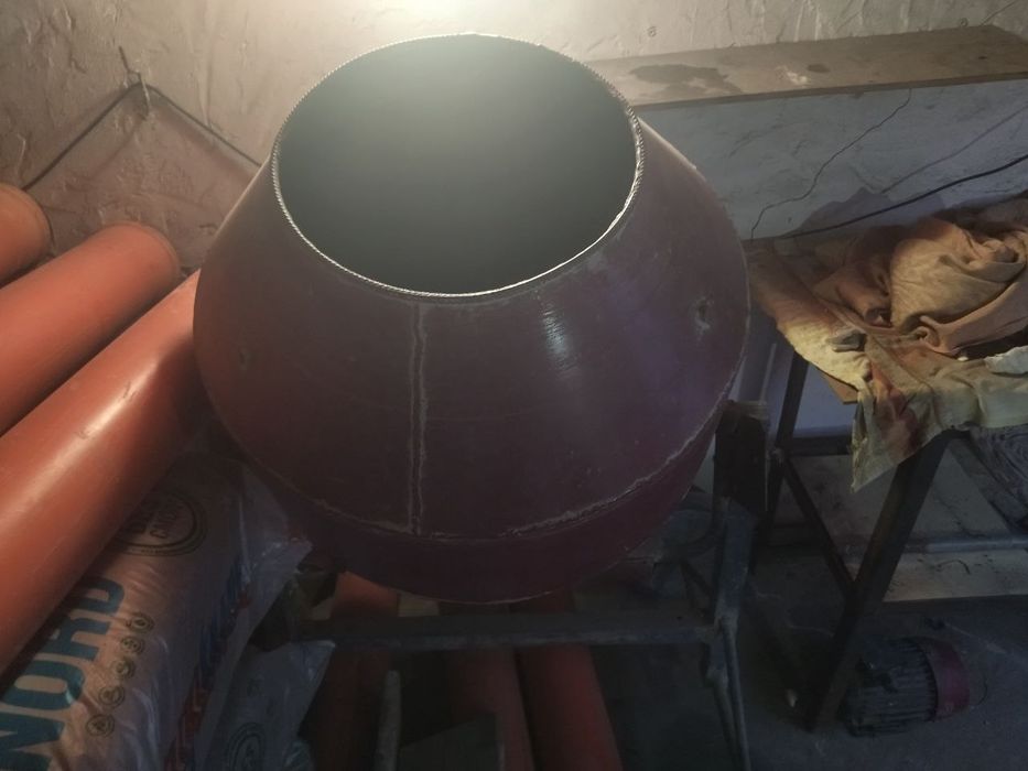 Продам бетономешалку