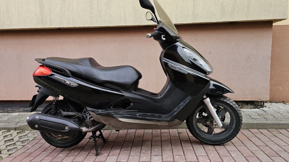 Piaggio x7 sport   300/125 gilera nexus  kat B lub zamiene transport