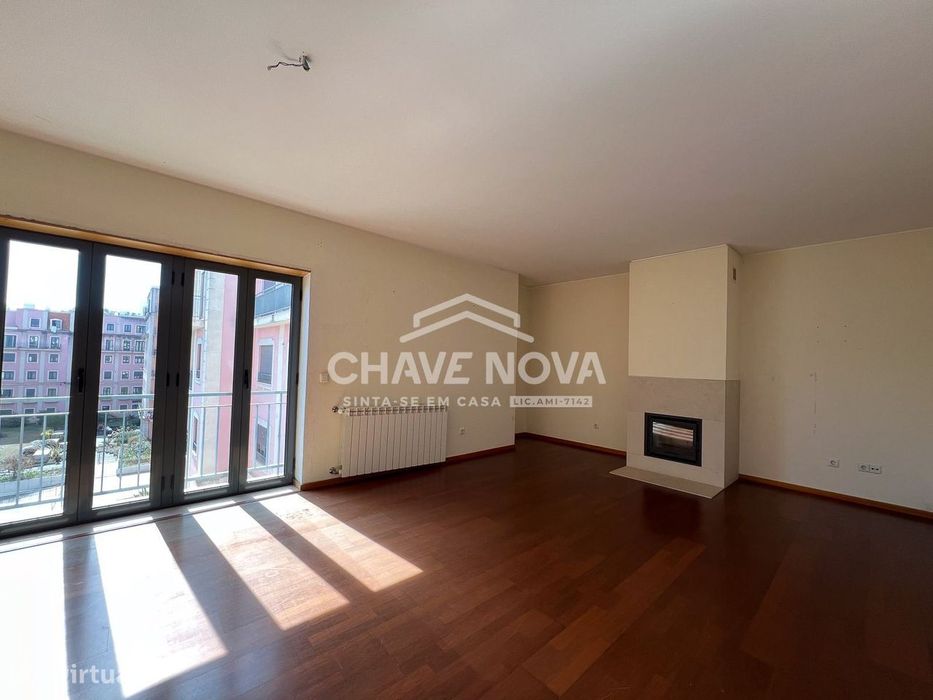T4 c/ Lugar de Garagem em Oliveira do Douro - Quinta da Seara — Oliveira do Douro, Porto