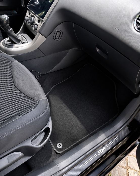 PEUGEOT 308 1.6 HDi - Diesel