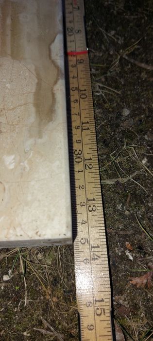 Marmurowa piaskowa płytka ciężka 65 x 35 x 3