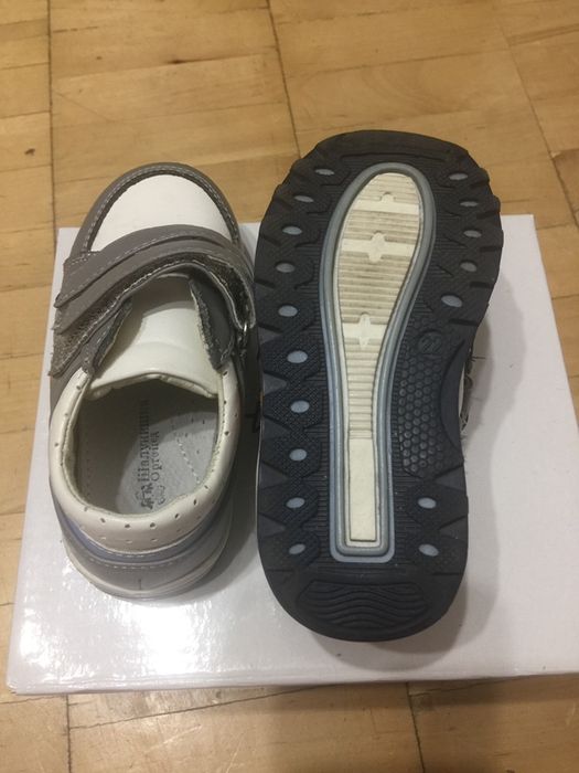 Детские кроссовки!