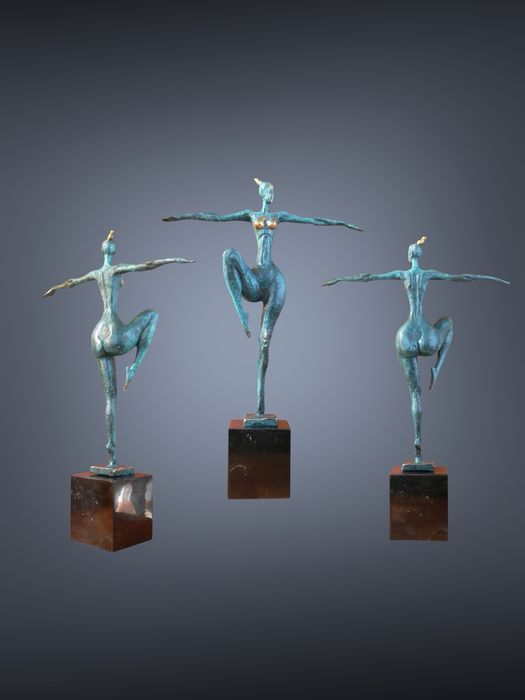 Бронзова статуетка  антик фігурка статуэтка скульптура фигурка