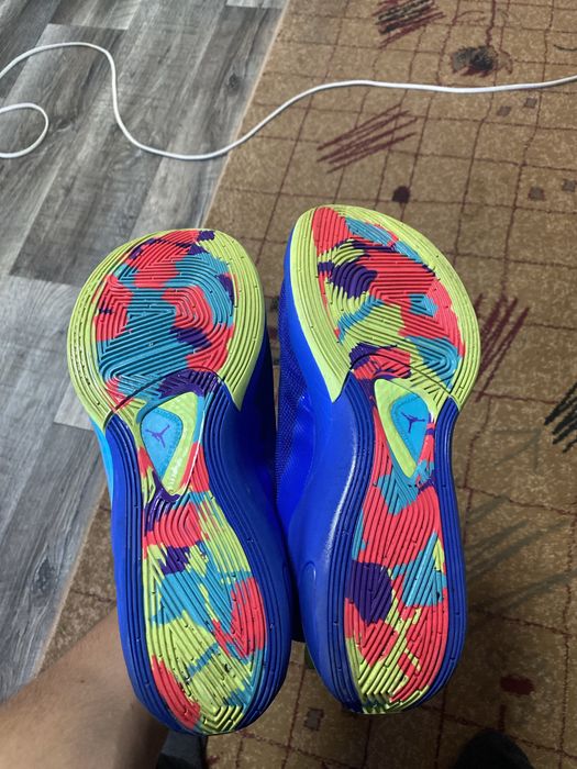 Jordan luka 1 42.5 27см