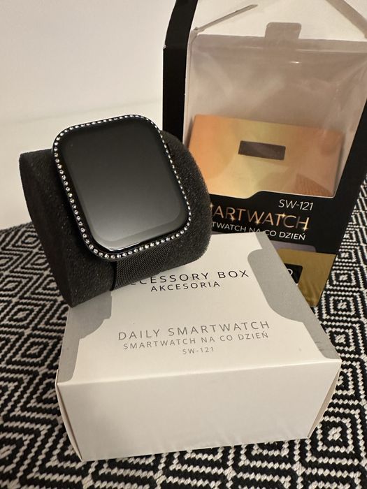 Smartwatch FOREVER SW-121 nowy kolor czarny