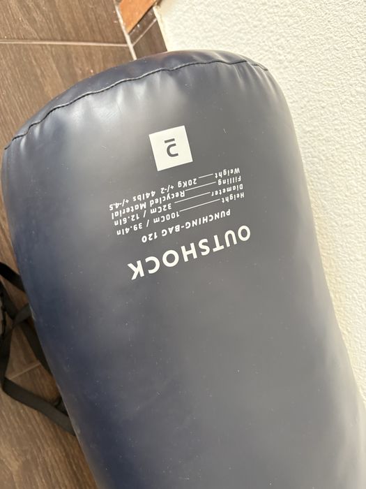 Kit Completo Boxe/Muay Thai Outshock + Saco + Suporte (+ Brinde Kit Fixação)