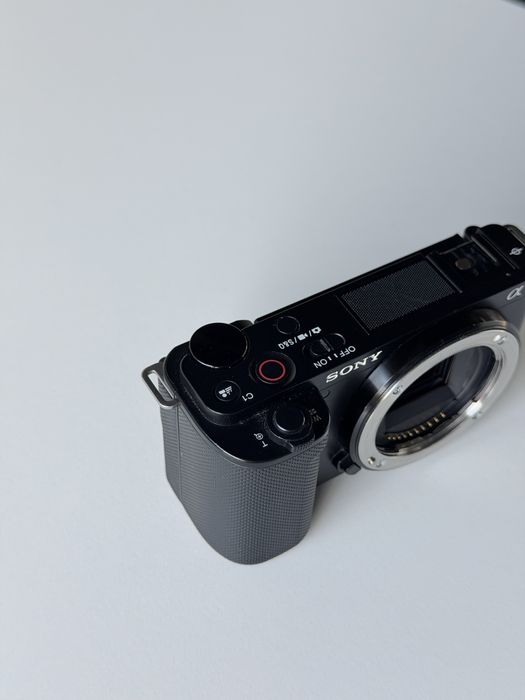 Sony ZV-E10 body