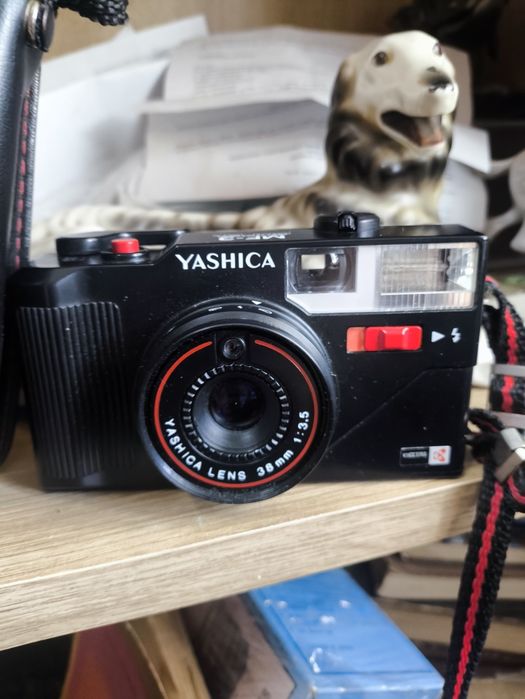Aparat fotograficzny analogowy Yashica MF-3 Mini