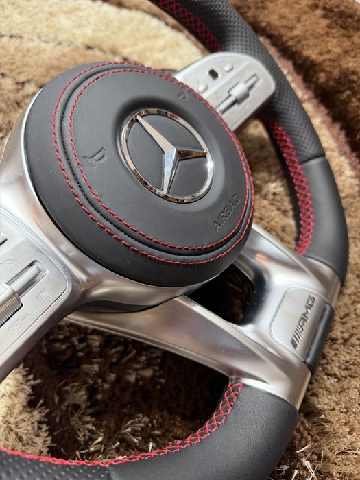 Volante Mercedes AMG