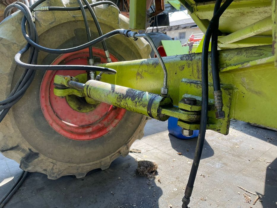 Claas Dominator 118 maxi SL kola tyl dobry stan Piasta zwrotnica