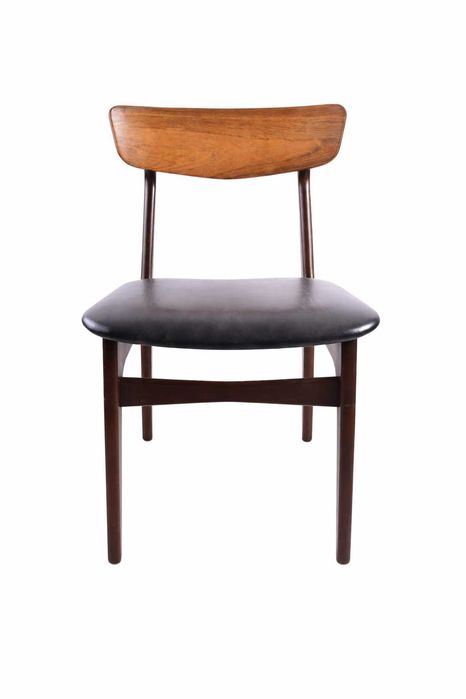 Kpl stół i 4 krzesła palisander Dania –Schonning & Elgaard 1960r 120cm