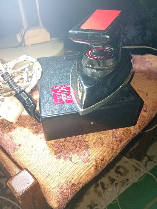 Утюг дорожный  складной