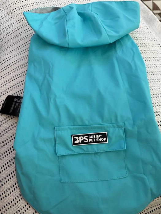 Дождевик для собачки, шлейки новый!