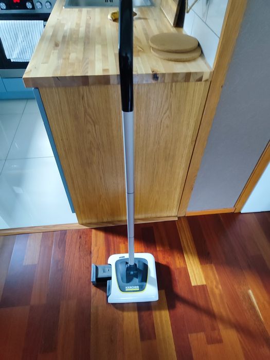 Karcher-szczotka bezprzewodowa tzw "Kasia"